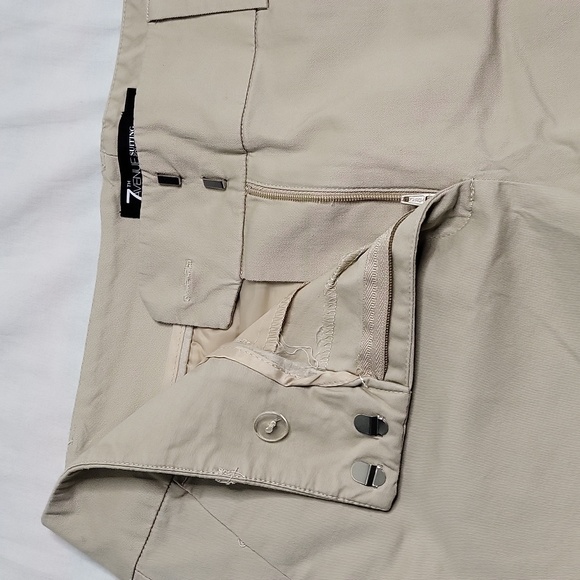 7th avenue NY & Co. cream colored shorts sz 8 - Picture 8 of 8